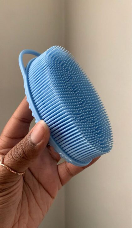EXFOLIATING SILICONE BODY BRUSH