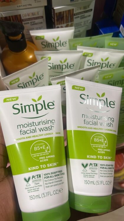 Simple moisturizing face wash