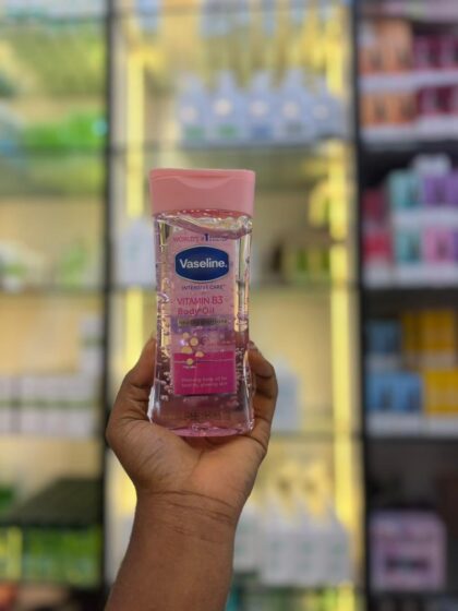 VASELINE VITAMIN B3 BODY OIL